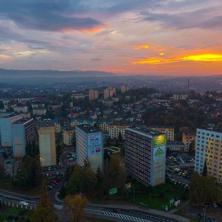 Mieszkanie Na 10 Pietrze Apartamento Cieszyn  Exterior foto